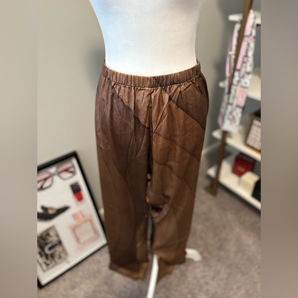 SKIMS Silk Sleep Pant NUDE PRINT (2X) Style#:AP-PNT-1141 - Picture 5 of 9